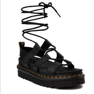 NEVER WORN Dr. Martens Nartilla Sandal - Black